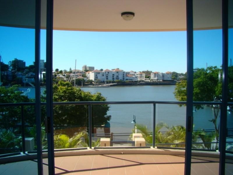 7/2 Goodwin Street, Kangaroo Point QLD 4169