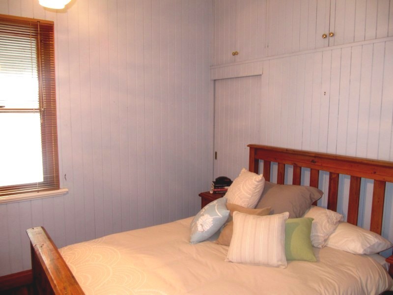 26 Bourne Street, Clayfield QLD 4011