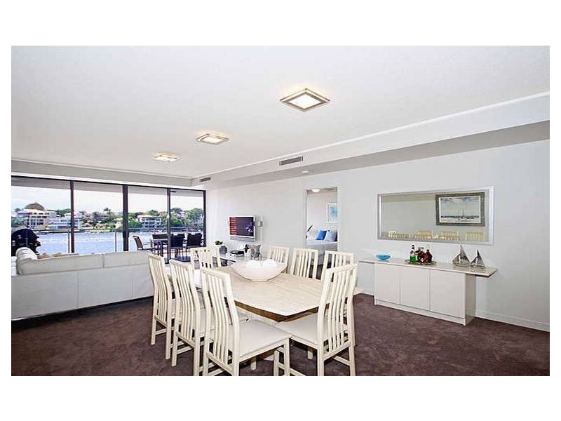 3312/30 Hollins Crescent, New Farm QLD 4005
