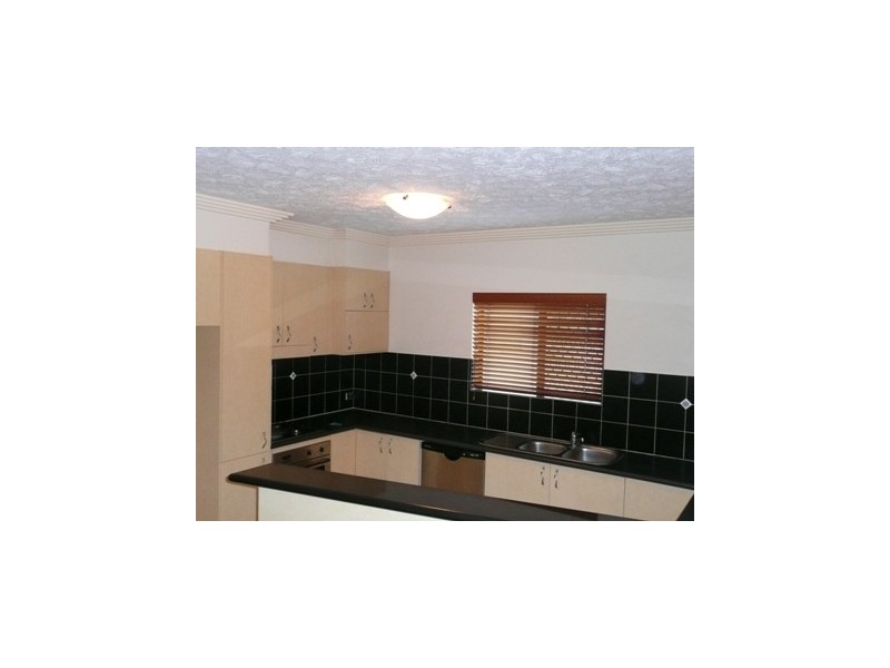 9/9 Newstead Avenue, Newstead QLD 4006