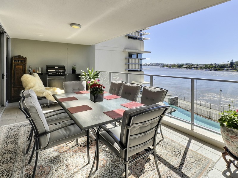 3323/30 Hollins Crescent, New Farm QLD 4005