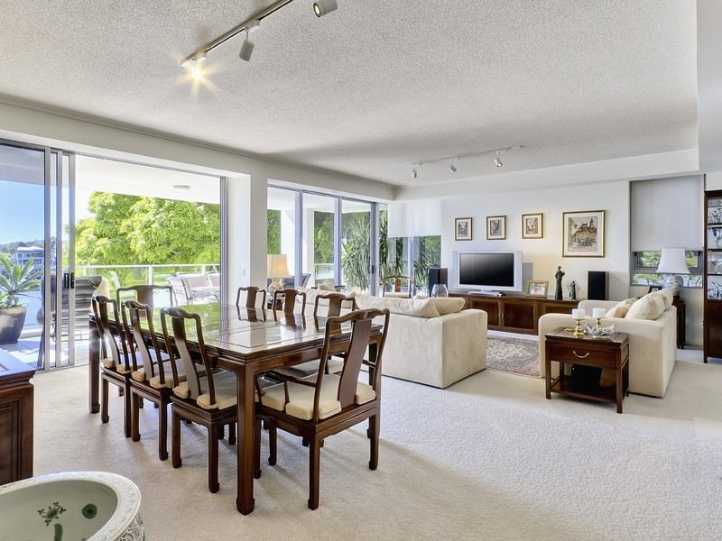 3323/30 Hollins Crescent, New Farm QLD 4005