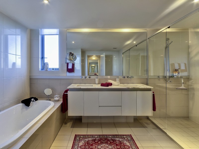 3323/30 Hollins Crescent, New Farm QLD 4005