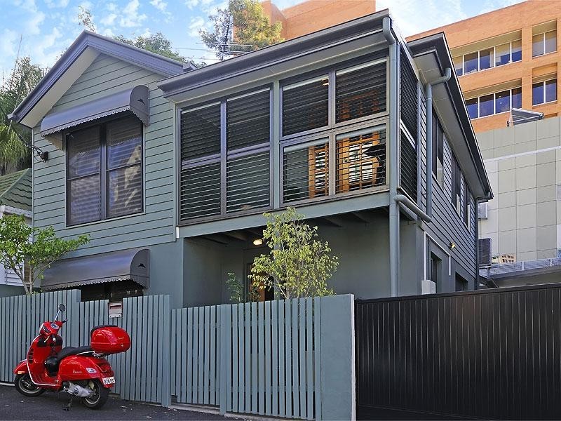 13 Bartley Street, Spring Hill QLD 4000