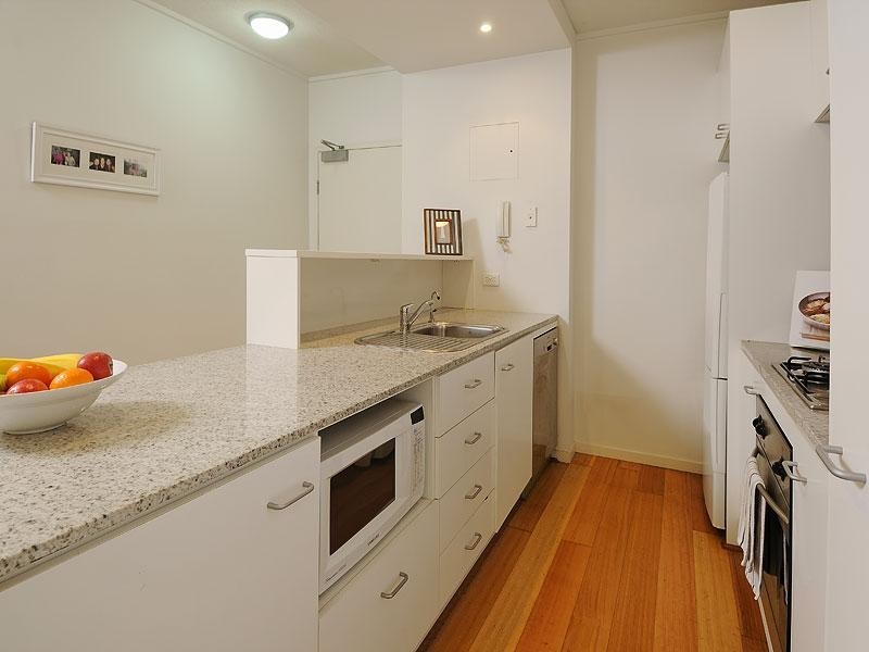 120/71 Beeston Street, Teneriffe QLD 4005