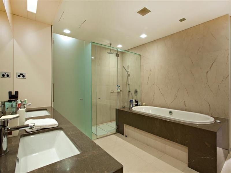 27/1 Macquarie Street, Teneriffe QLD 4005