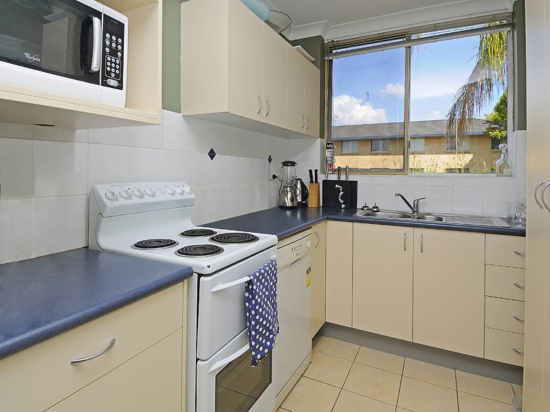 4/64 Moreton Street, New Farm QLD 4005