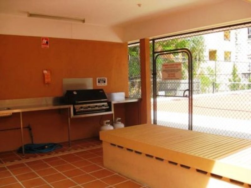 8/34-36 Moray Street, New Farm QLD 4005