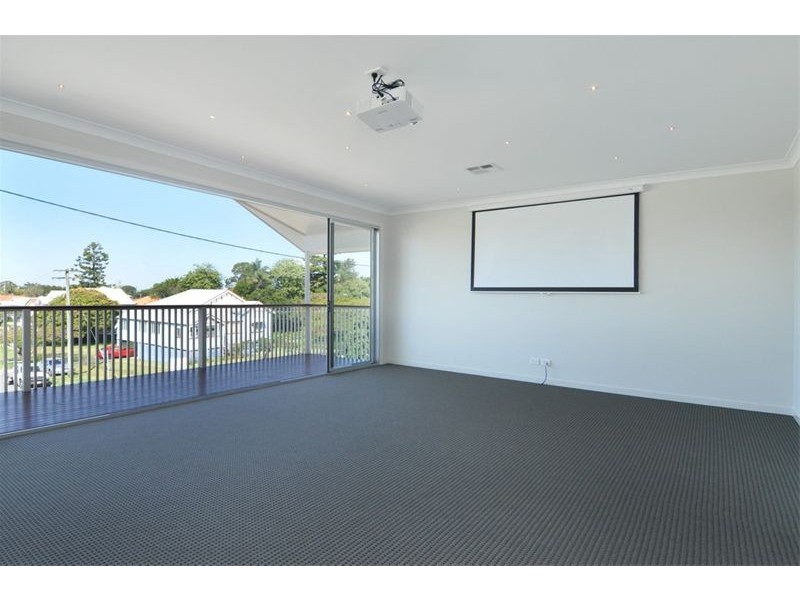 34 School Street, Hendra QLD 4011