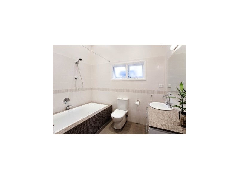 293 Harcourt Street, Newstead QLD 4006