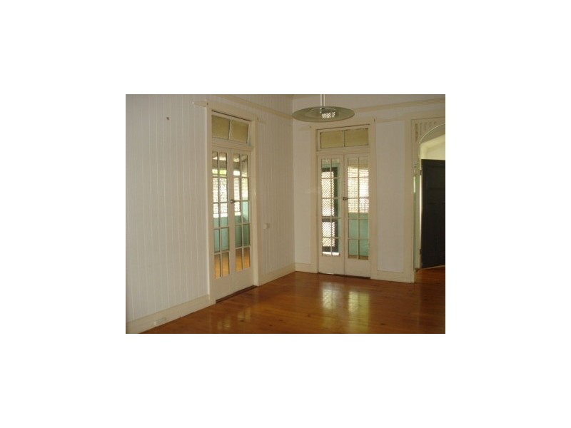 8 Lechmere Street, New Farm QLD 4005