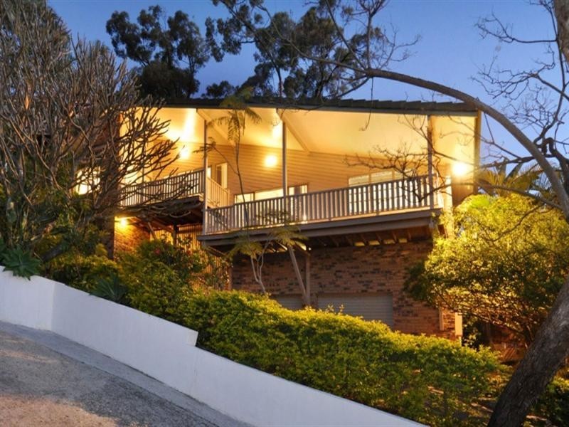 5 Lynell Street, Hamilton QLD 4007