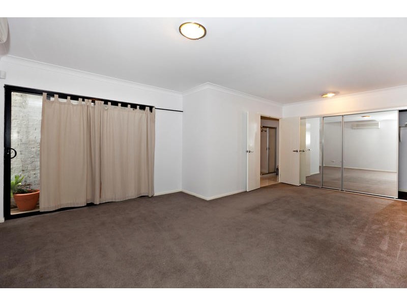 2/27 Jordan Street, Bowen Hills QLD 4006