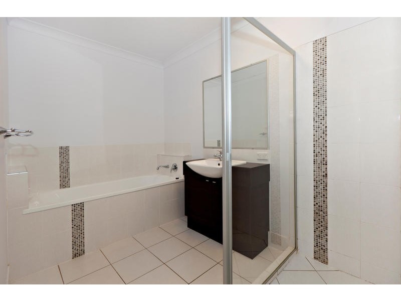 2/27 Jordan Street, Bowen Hills QLD 4006