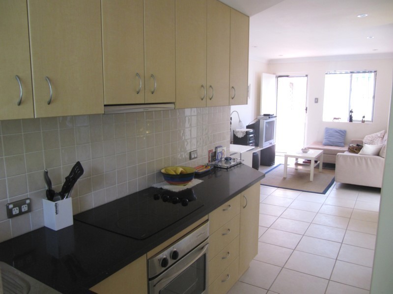 4/111 Moreton Street, New Farm QLD 4005