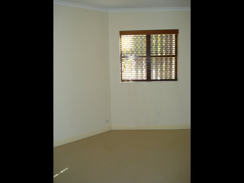 2/15 Newstead Avenue, Newstead QLD 4006