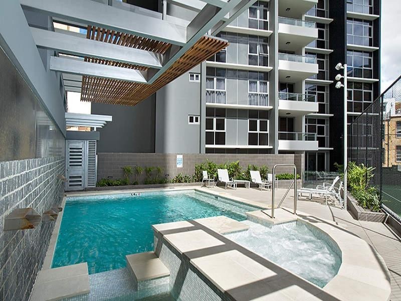 30 Macrossan Street, Brisbane QLD 4000