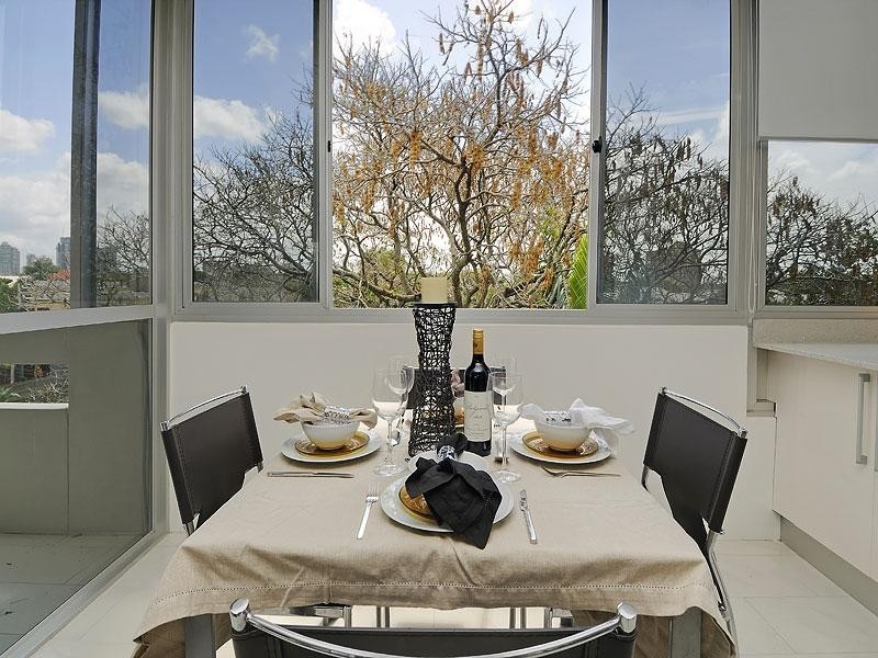 15/128 Oxlade Drive, New Farm QLD 4005