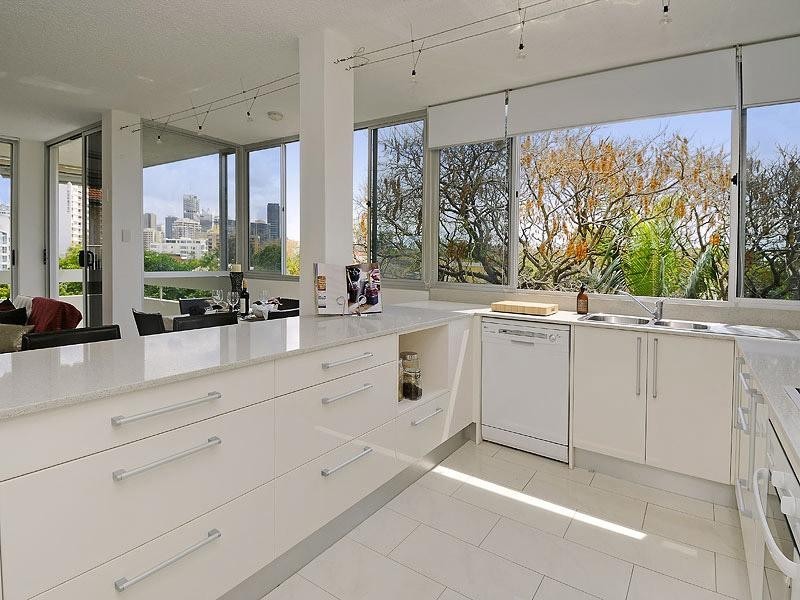 15/128 Oxlade Drive, New Farm QLD 4005