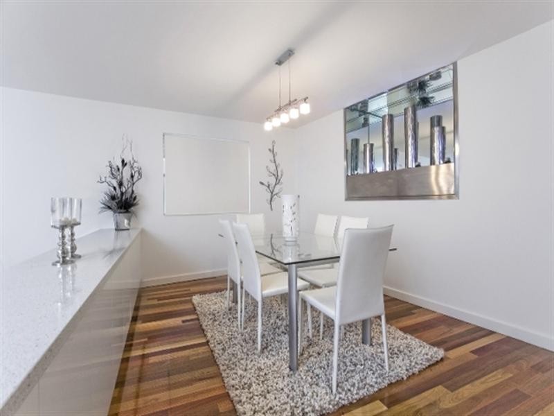 31 Pine Street, Hamilton QLD 4007