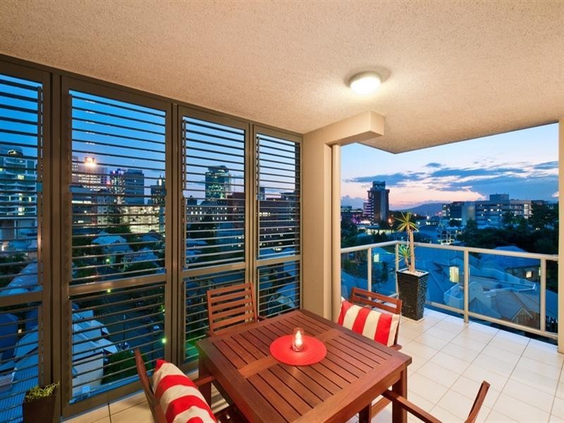 93 Leichhardt Street, Spring Hill QLD 4000