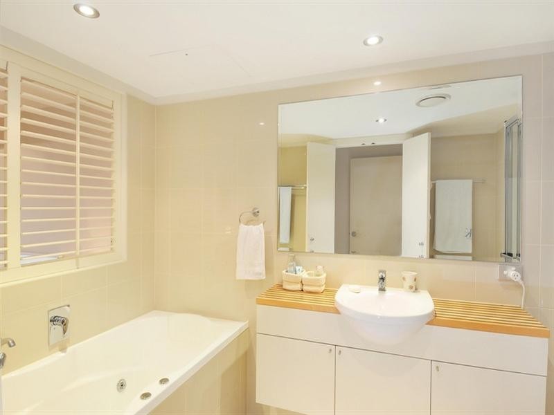 93 Leichhardt Street, Spring Hill QLD 4000