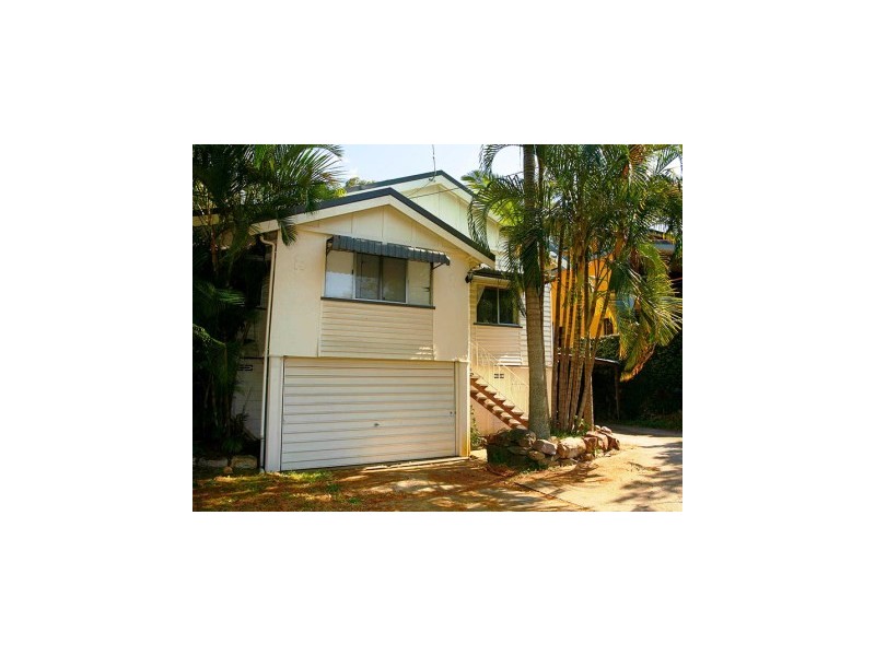 78 Gracemere Street, Newmarket QLD 4051