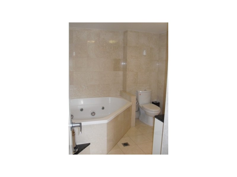 45/161 Main Street, Kangaroo Point QLD 4169