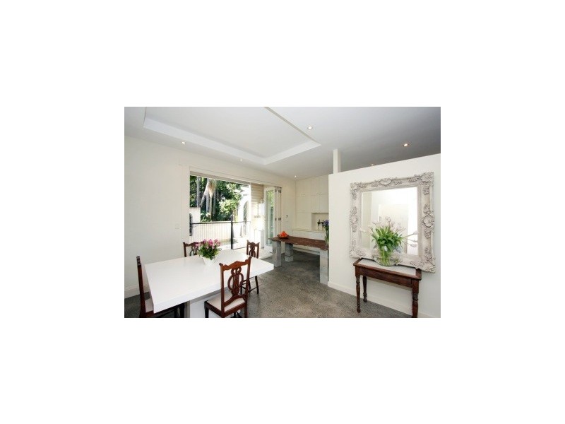 3 Hipwood Street, Spring Hill QLD 4000