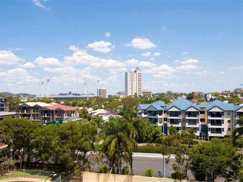 16/89 Thorn Street, Kangaroo Point QLD 4169