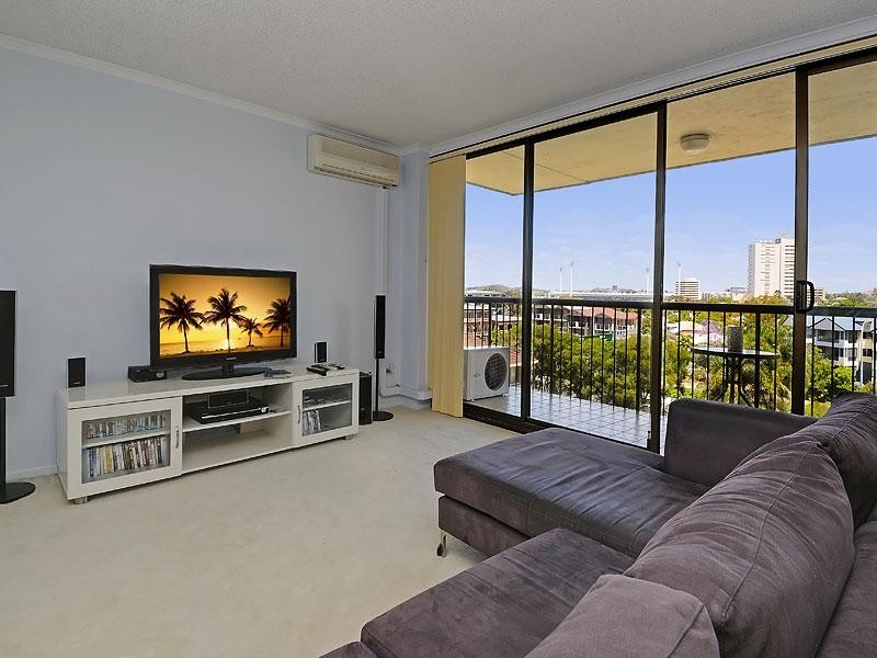 16/89 Thorn Street, Kangaroo Point QLD 4169