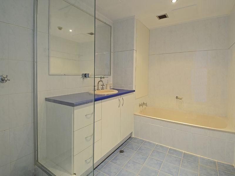 16/89 Thorn Street, Kangaroo Point QLD 4169