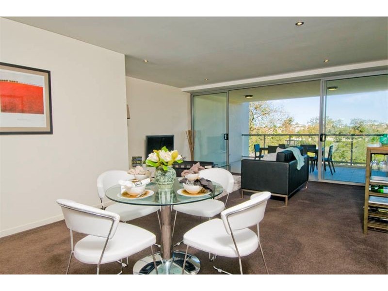 304/20 Paradise Street, Highgate Hill QLD 4101