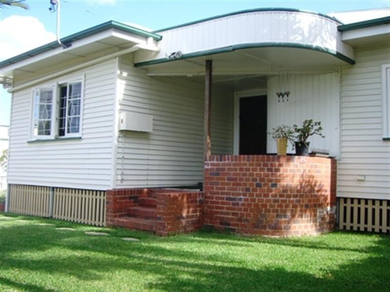 8 Hamilton Street, Gordon Park QLD 4031