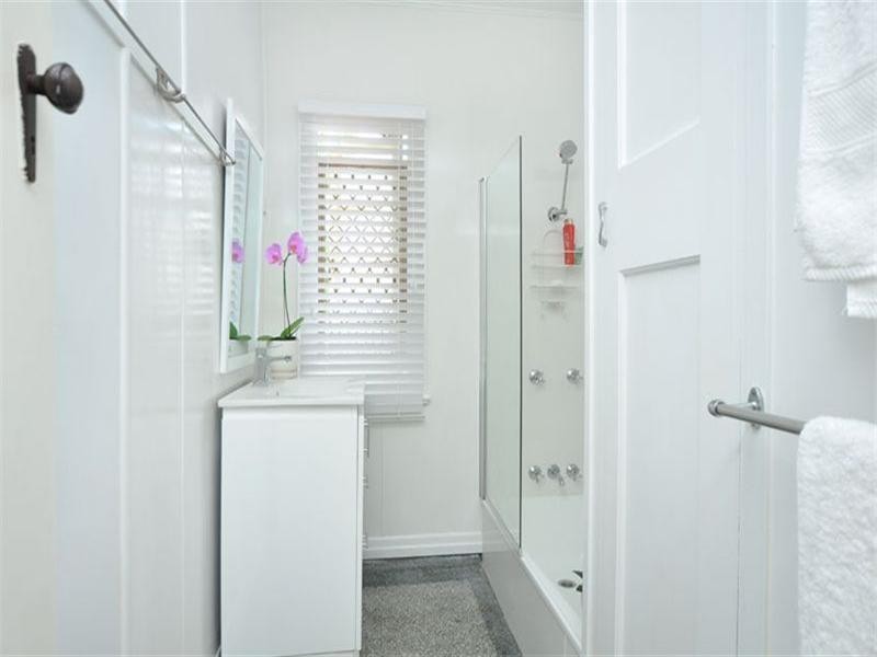 75 Manson Road, Hendra QLD 4011