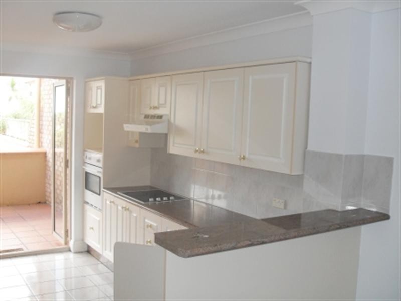 8/79 James Street, New Farm QLD 4005