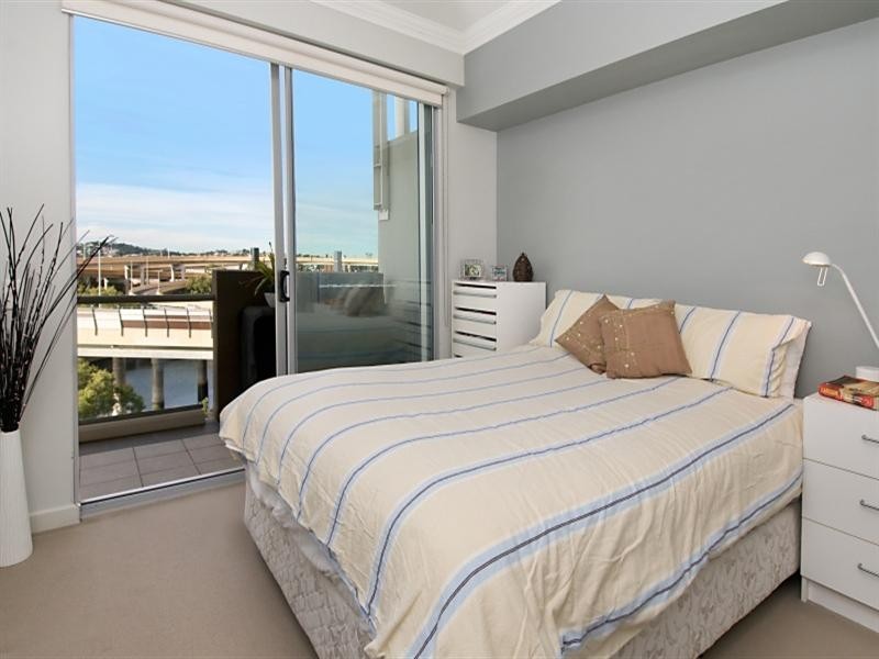 2704/141 Campbell Street, Bowen Hills QLD 4006