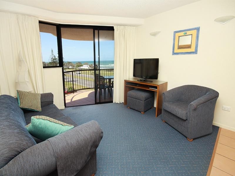 18/136 Alexandra Parade, Alexandra Headland QLD 4572