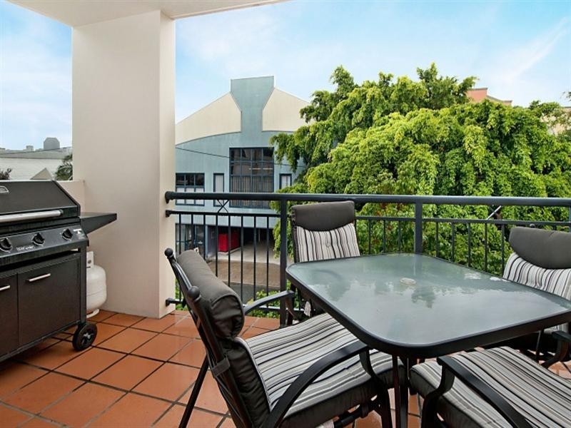 7/165 Sydney Street, New Farm QLD 4005