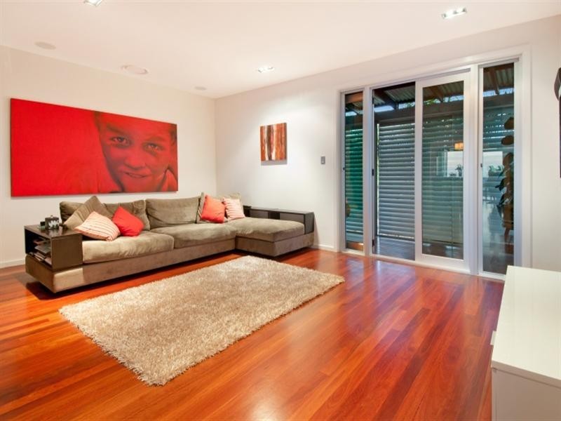 16 Mountjoy Street, Spring Hill QLD 4000