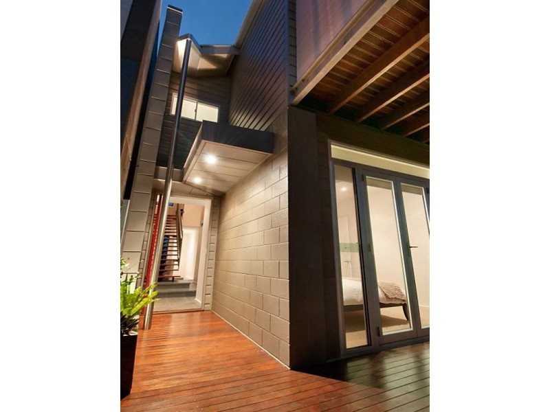 16 Mountjoy Street, Spring Hill QLD 4000