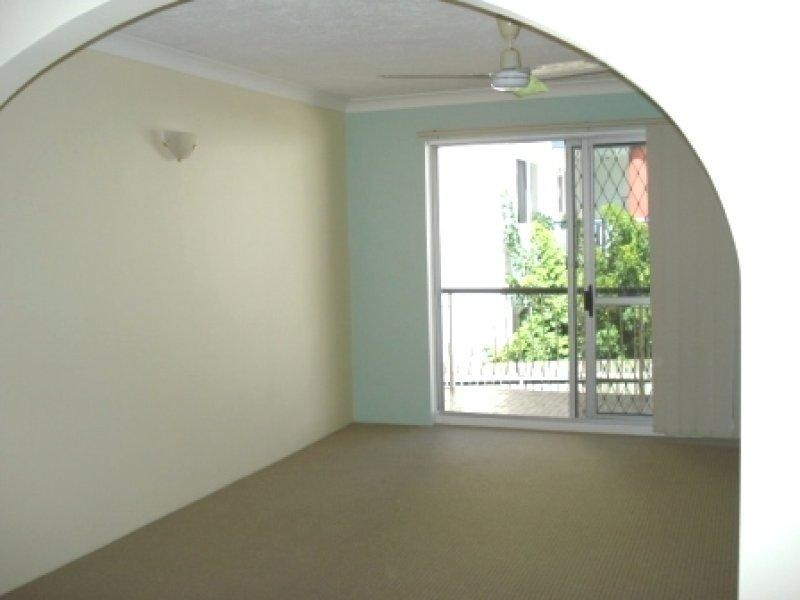 2/22 Kidston Terrace, Chermside QLD 4032