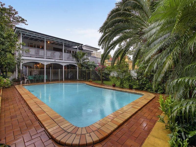 22 Lambert Road, Indooroopilly QLD 4068