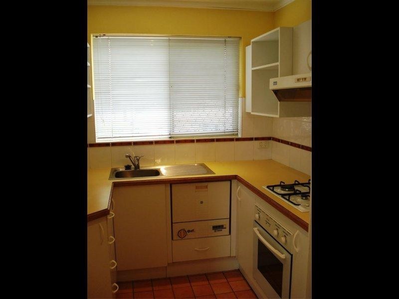 7/28 Hazlewood Street, New Farm QLD 4005