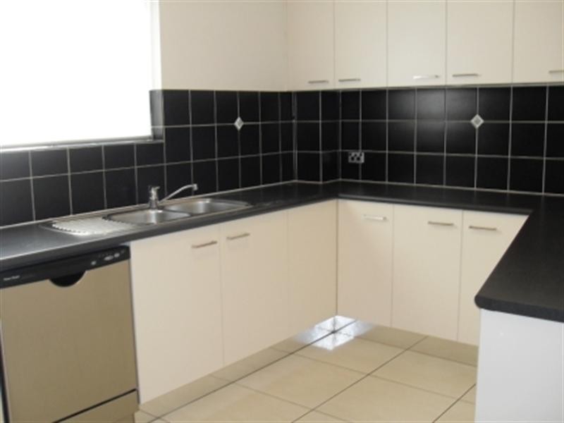 9/9 Newstead Avenue, Newstead QLD 4006