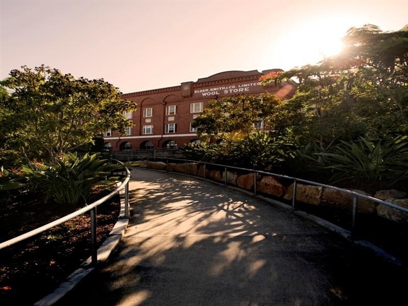 231/64 Macquarie Street, Teneriffe QLD 4005