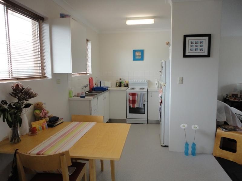 8/46 Merthyr Road, New Farm QLD 4005