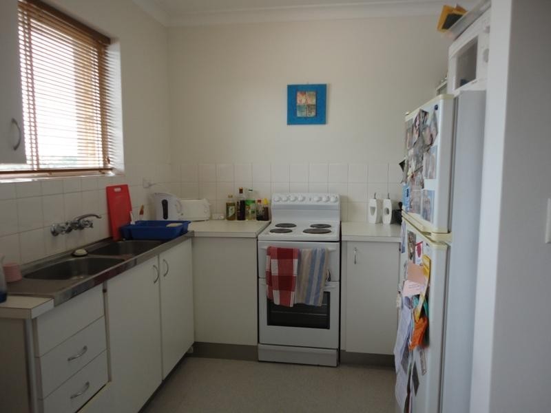 8/46 Merthyr Road, New Farm QLD 4005