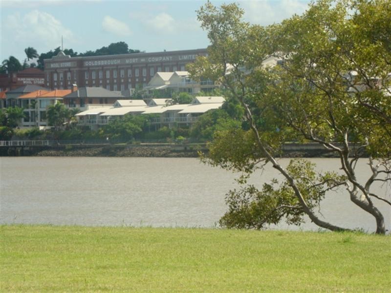 34/46 Addison Avenue, Bulimba QLD 4171