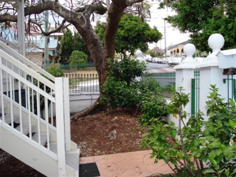 60 Chester Street, Newstead QLD 4006